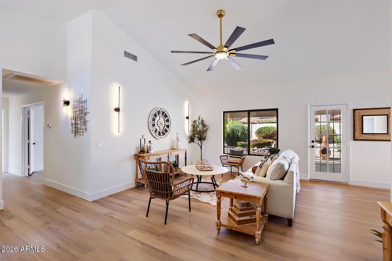 9232 W Behrend Dr., Peoria, AZ 85382