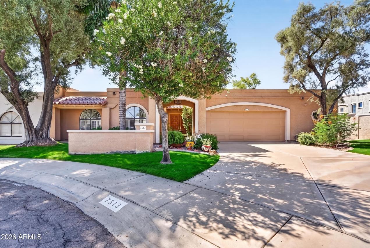 7513 E Clinton St., Scottsdale, AZ 85260