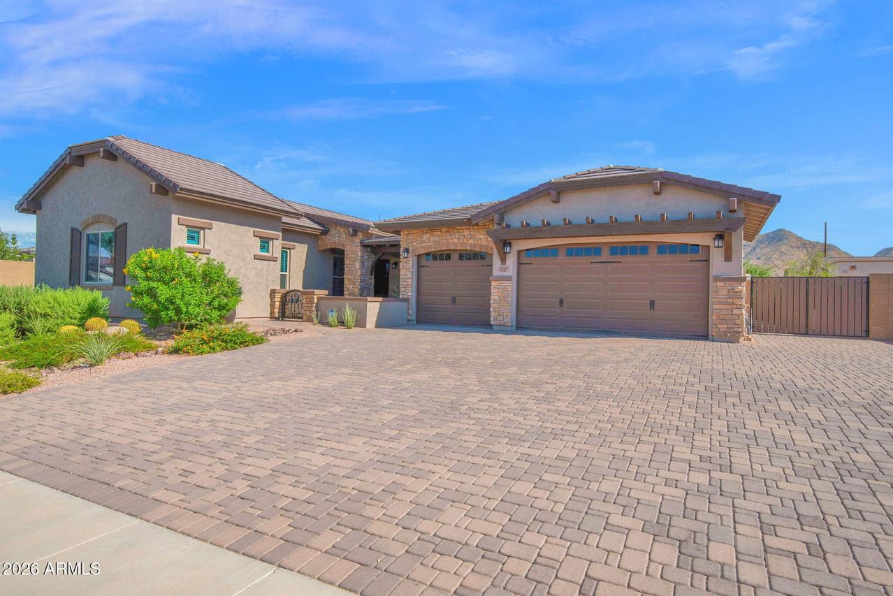 21153 E Starflower Dr., Queen Creek, AZ 85142
