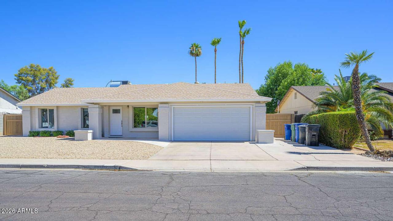 607 W Los Lagos Vista Ave., Mesa, AZ 85210