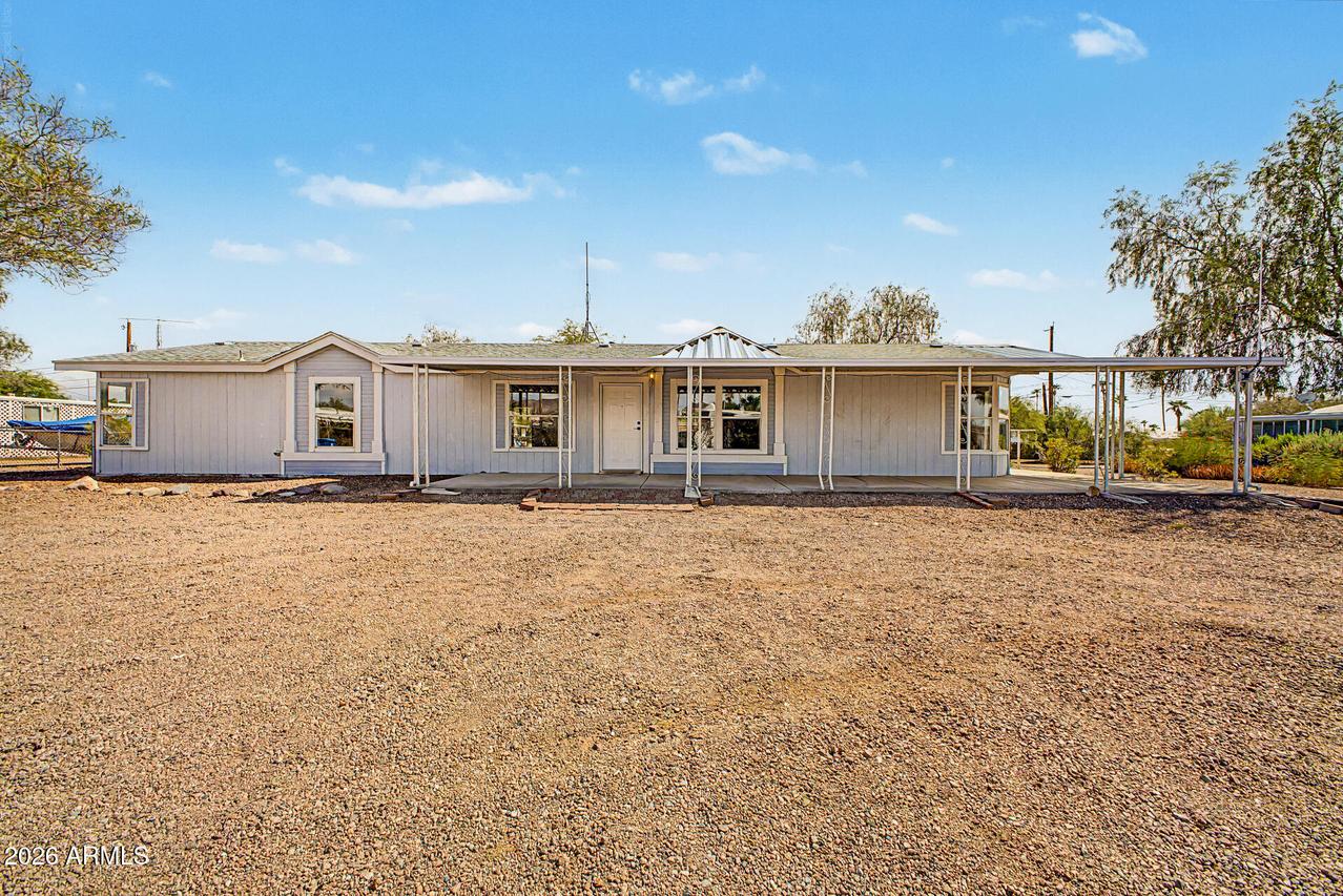 2705 W Mockingbird St., Apache Junction, AZ 85120