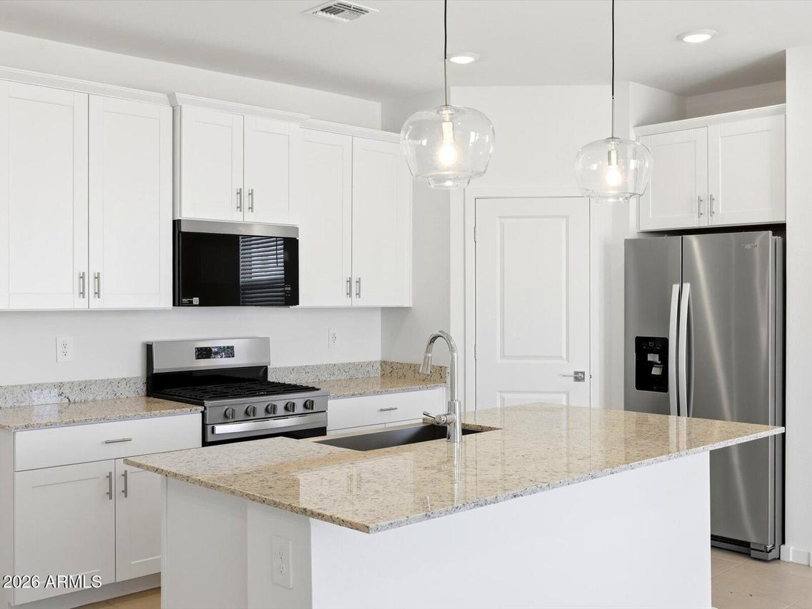 225 S 177th Dr., Goodyear, AZ 85338