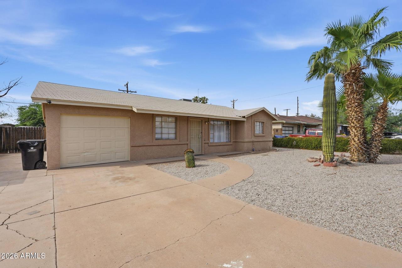 2231 W Orangewood Ave., Phoenix, AZ 85021