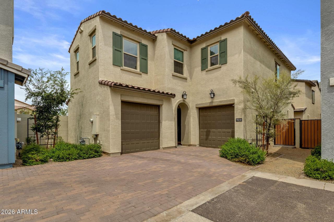 9858 E Tamery Ave., Mesa, AZ 85212