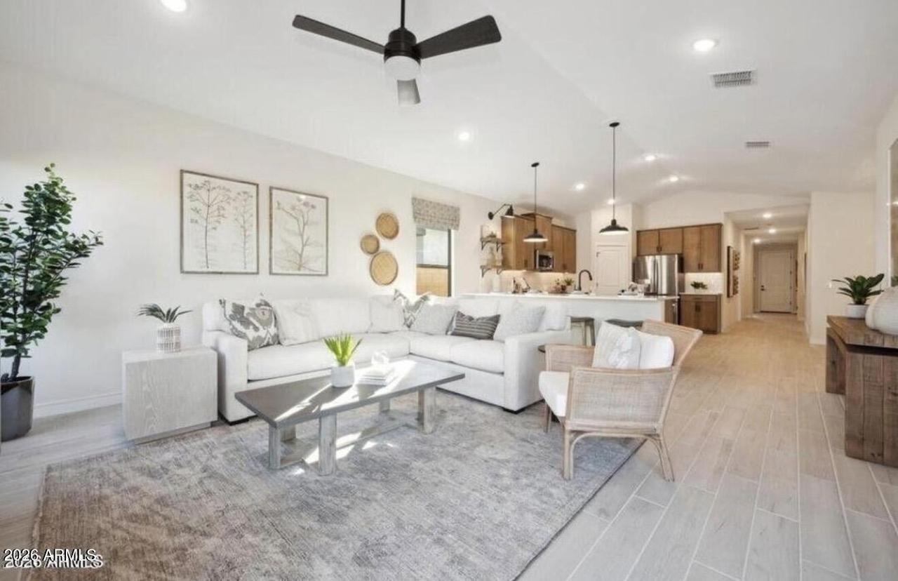 7964 W Sands Rd., Glendale, AZ 85303