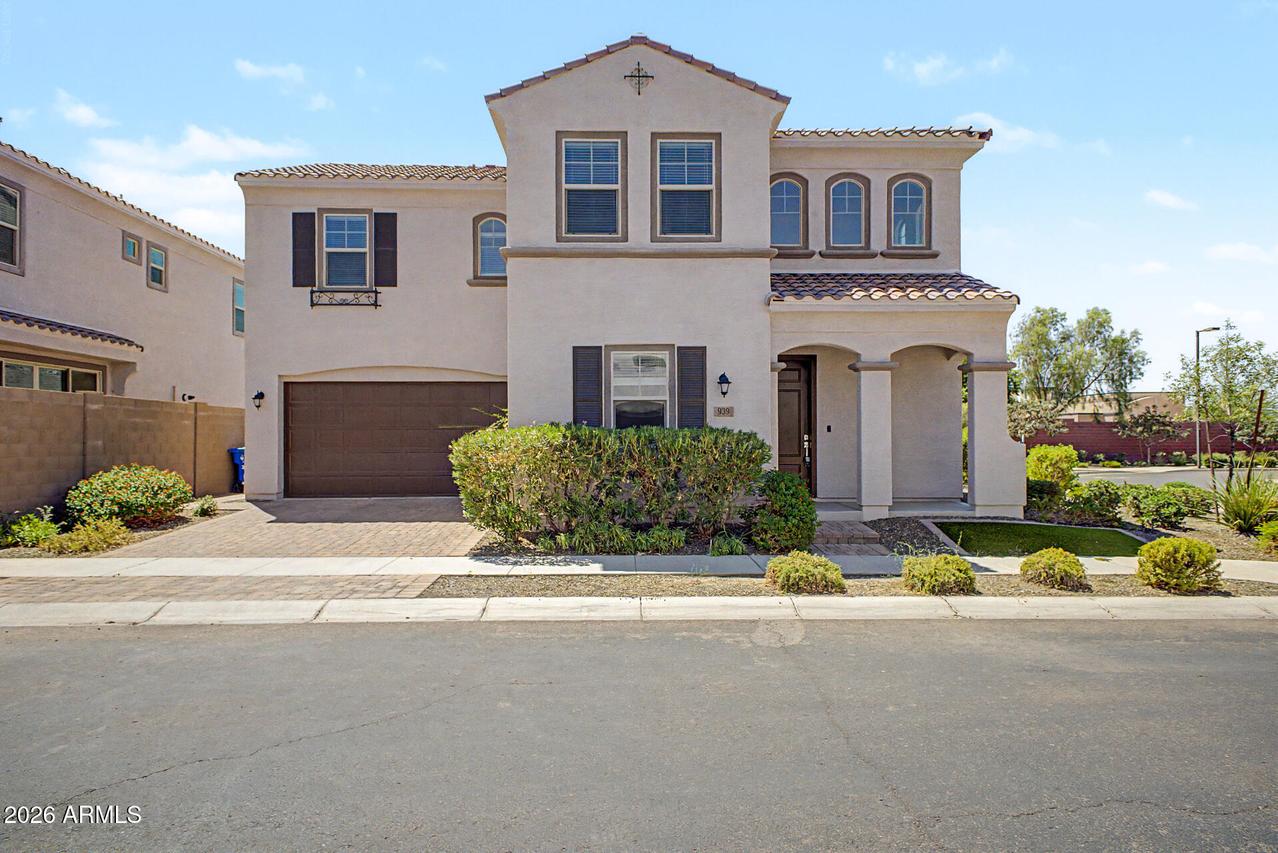 939 E Danbury Dr., Phoenix, AZ 85022