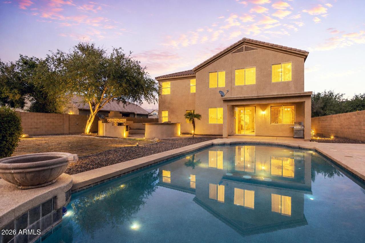 26272 N 73rd Dr., Peoria, AZ 85383