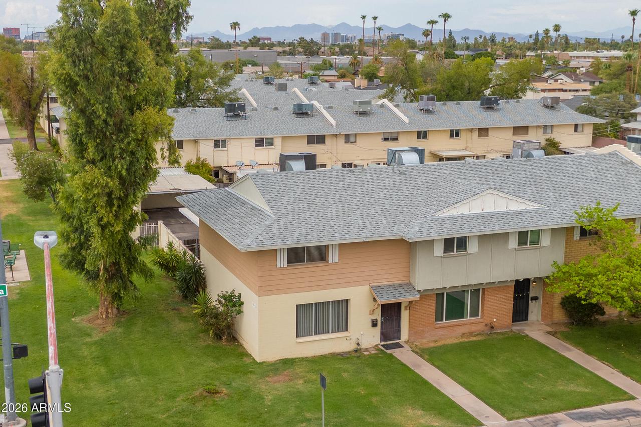 10 E Hermosa Dr., Tempe, AZ 85282