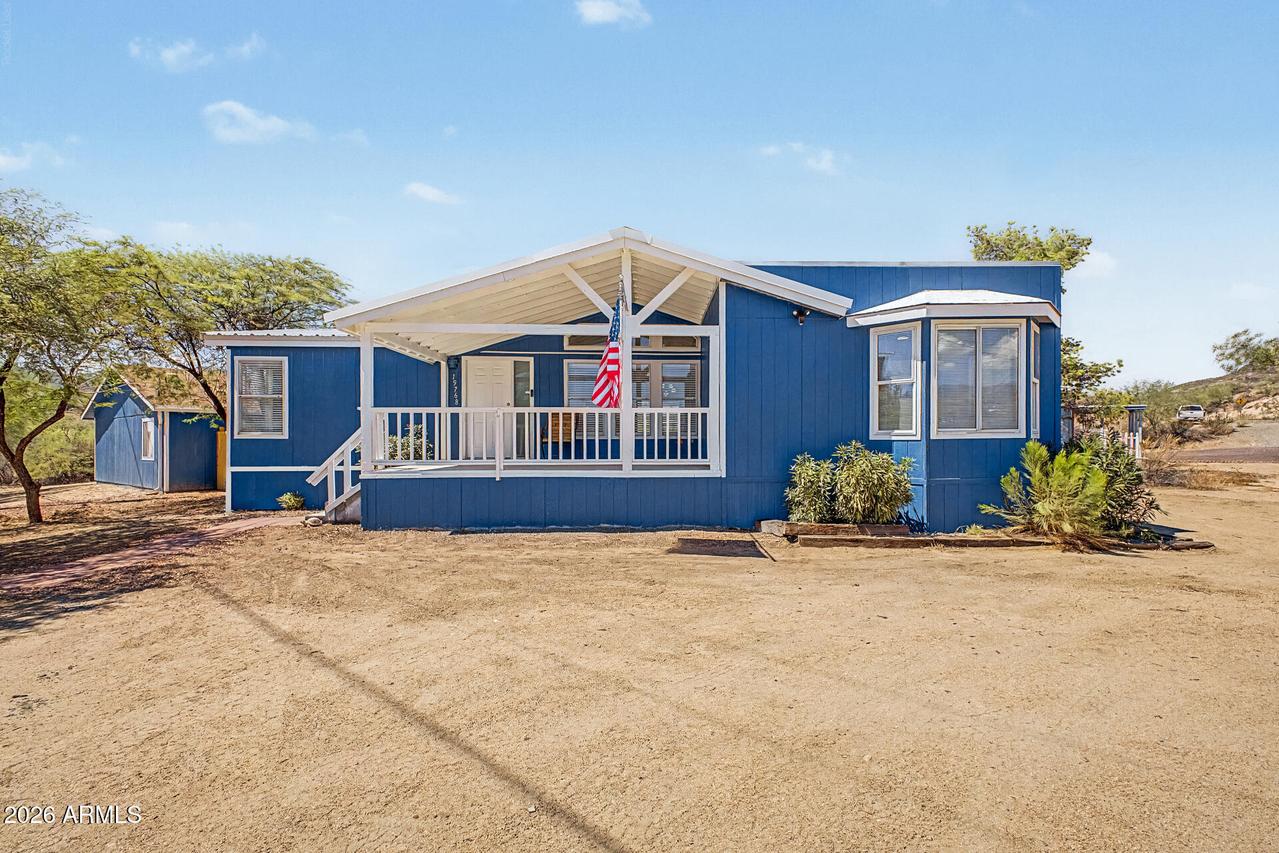 19768 E Squaw Valley Dr., Black Canyon City, AZ 85324