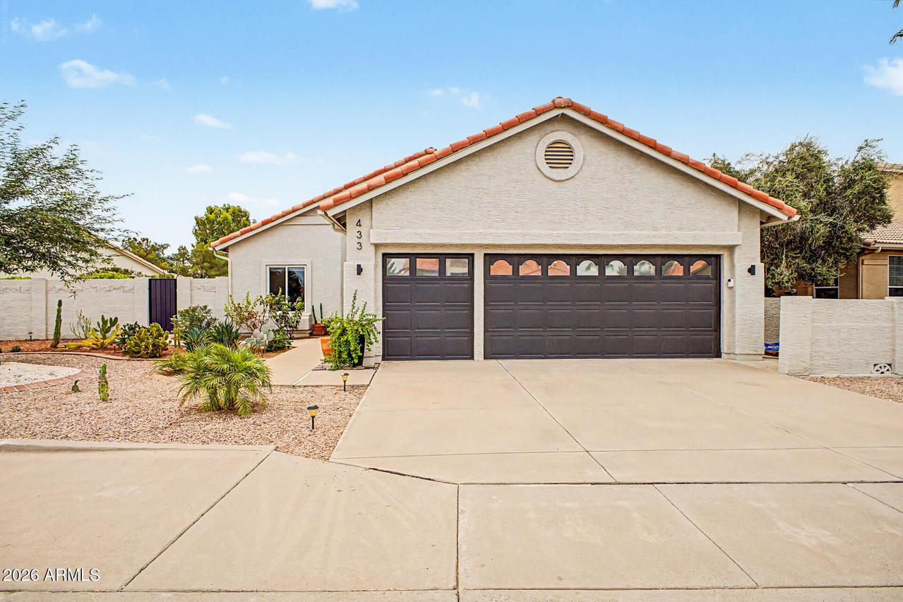 433 W Teakwood Dr., Sun Lakes, AZ 85248