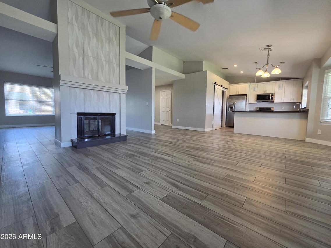 9033 W Purdue Ave., Peoria, AZ 85345