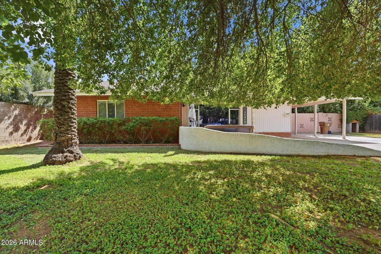 3609 N 40th St., Phoenix, AZ 85018