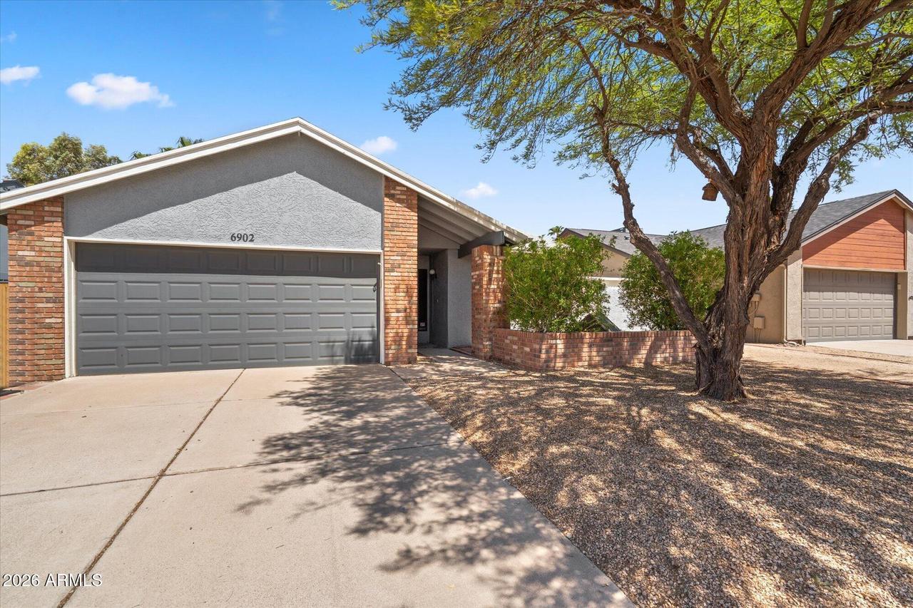 6902 E Kathleen Rd., Scottsdale, AZ 85254