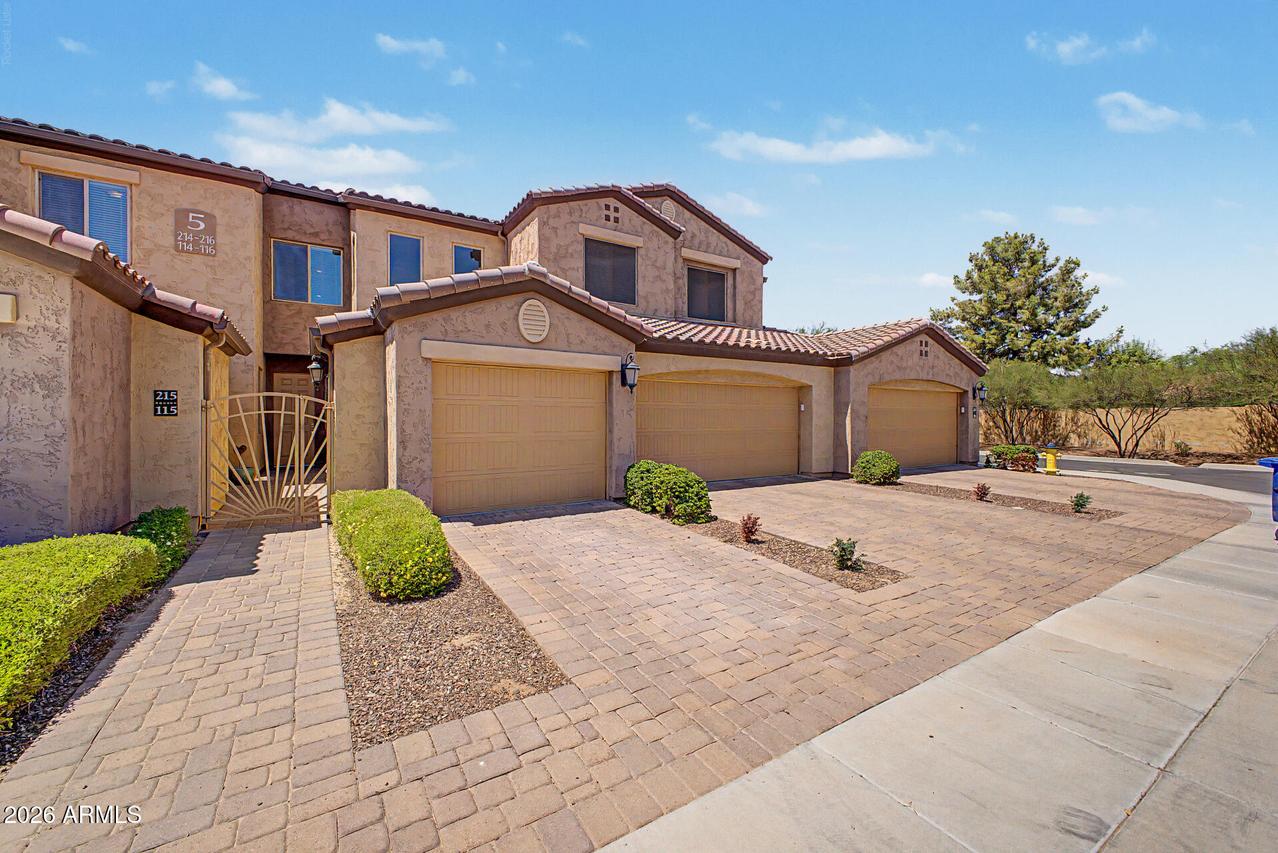 250 W Queen Creek Rd. #215, Chandler, AZ 85248