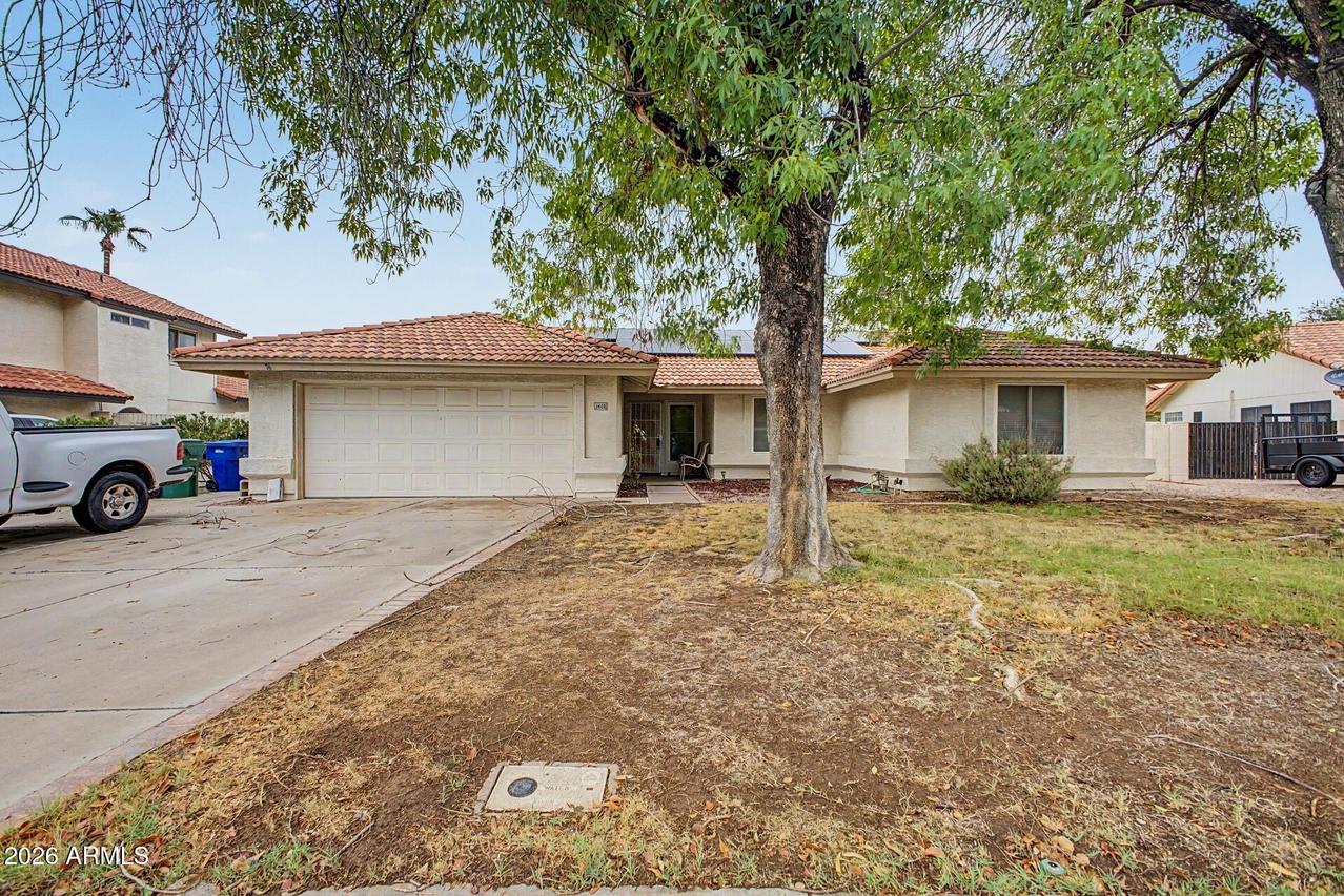 5622 E Fairfield St., Mesa, AZ 85205