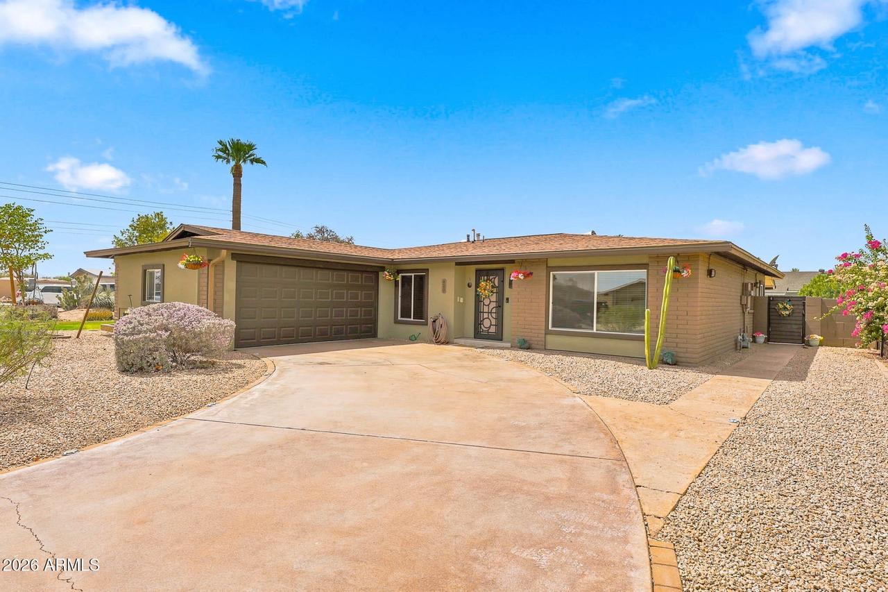 420 S Otero Cir., Litchfield Park, AZ 85340