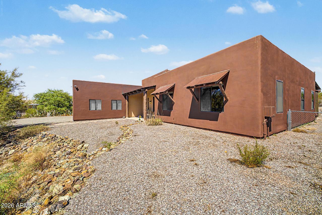 48423 N 24th Ln., New River, AZ 85087