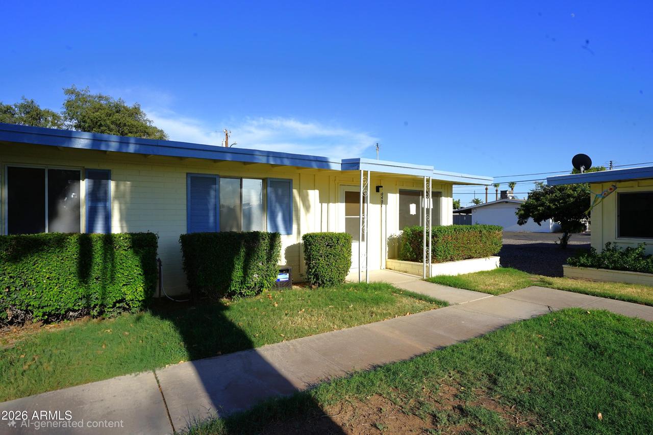 10407 W Peoria Ave., Sun City, AZ 85351
