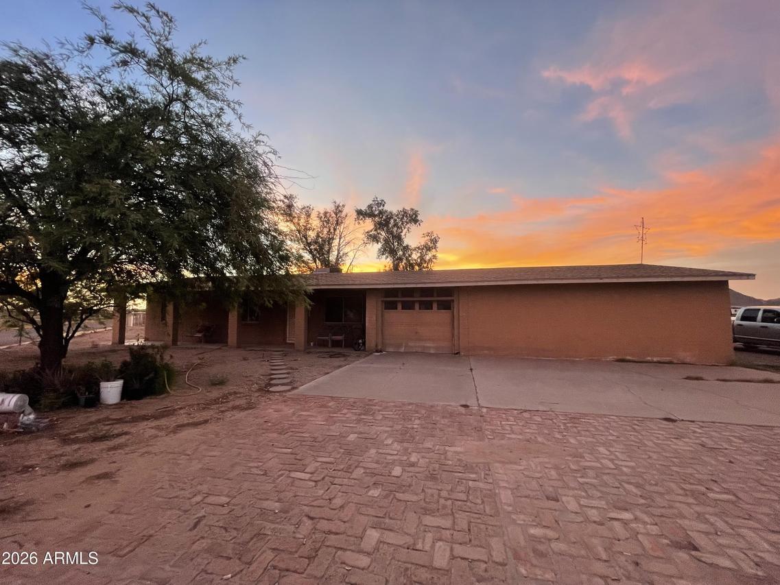 7794 W Lake Erie Dr., Casa Grande, AZ 85194