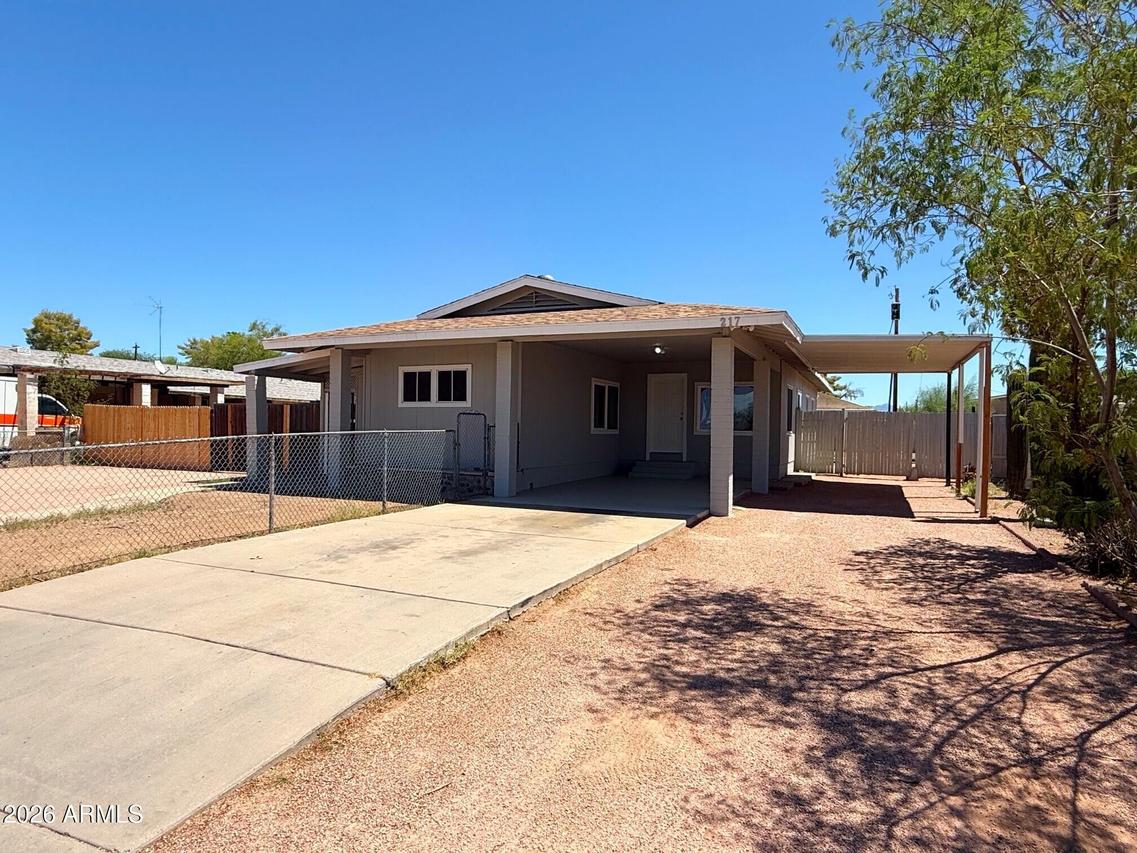 217 N 80th Pl., Mesa, AZ 85207