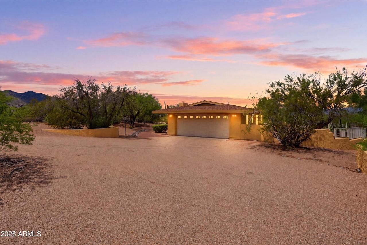 7666 E Rocking Chair Rd., Carefree, AZ 85377