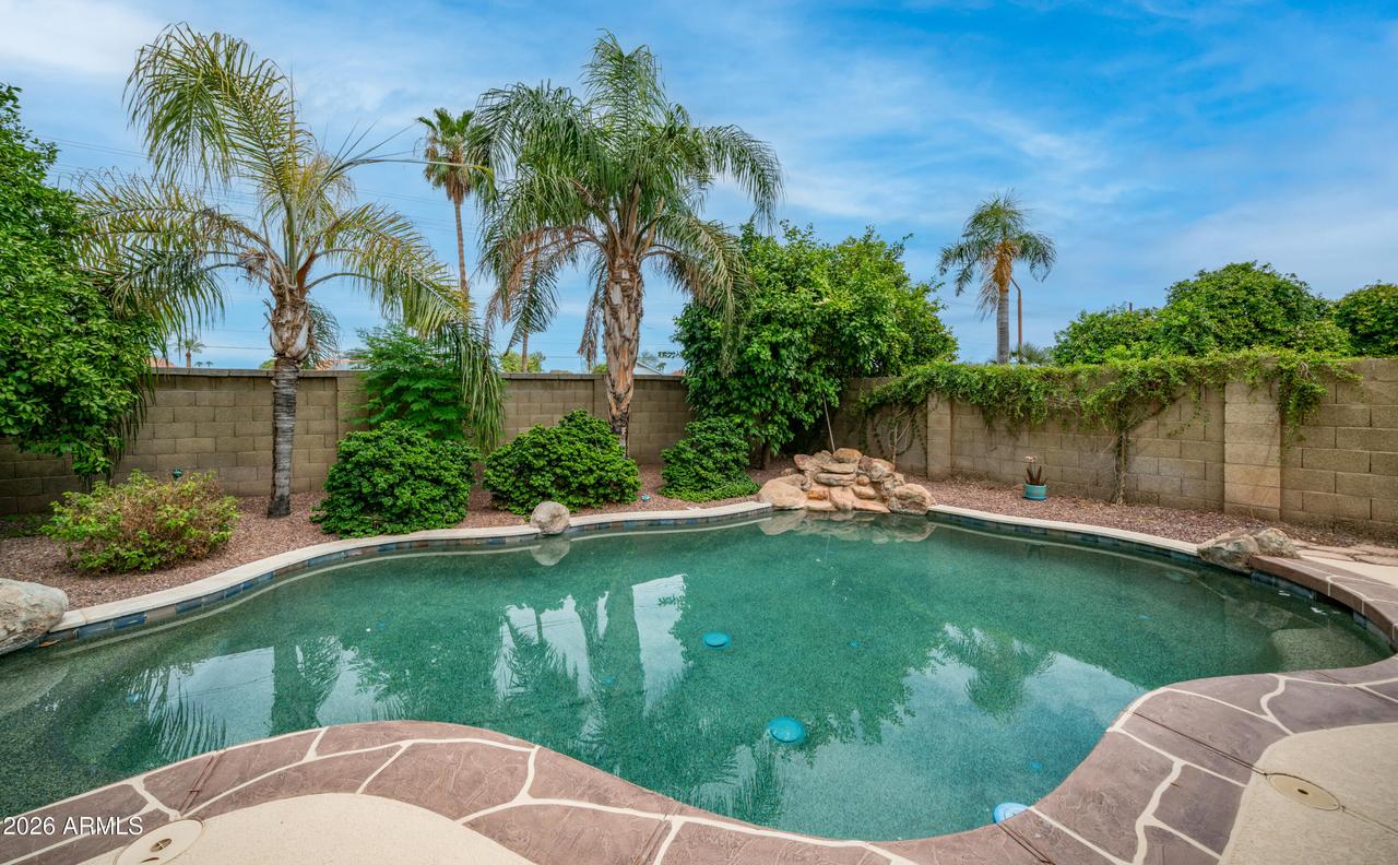 1338 E Sunburst Ln., Tempe, AZ 85284