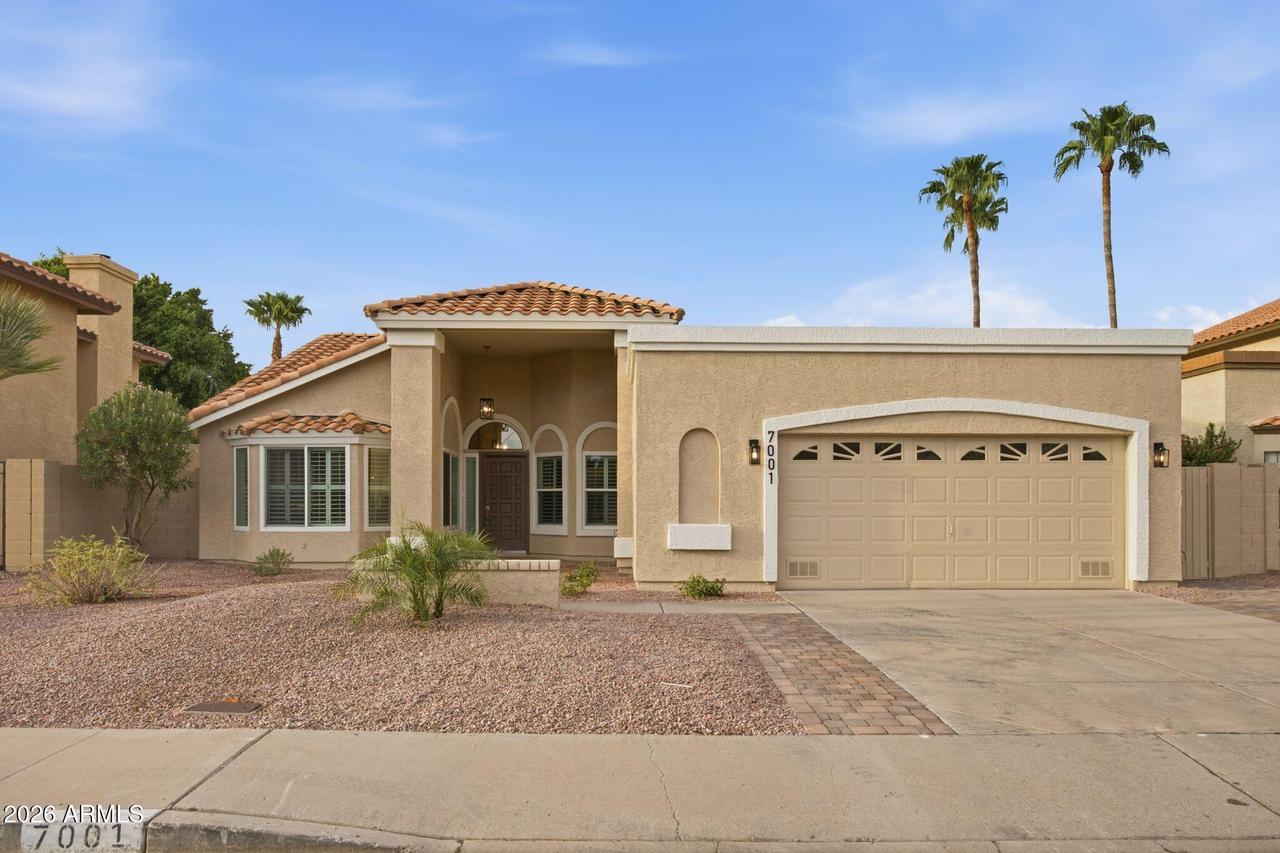 7001 W Topeka Dr., Glendale, AZ 85308
