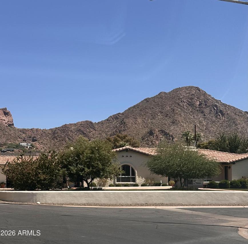 4602 E Exeter Blvd., Phoenix, AZ 85018