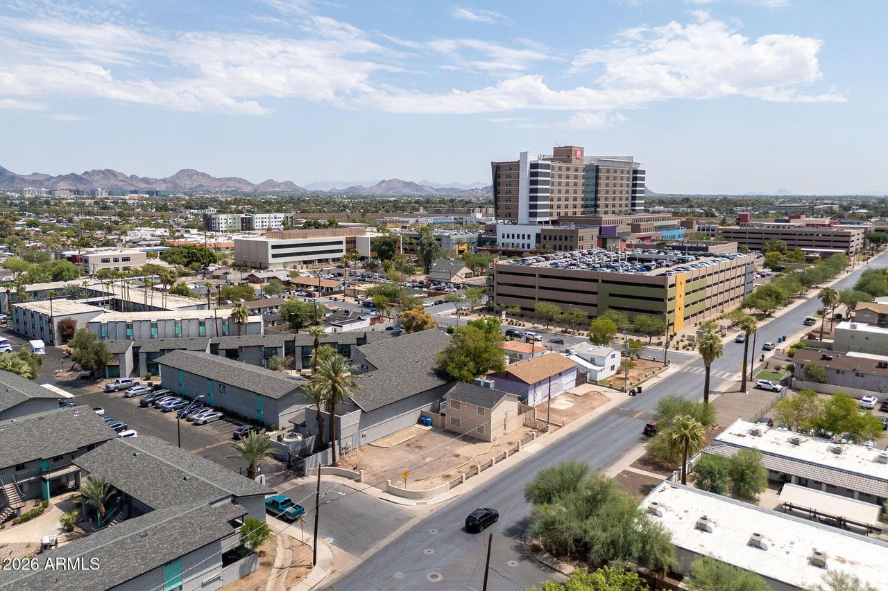 1702 E Cambridge Ave., Phoenix, AZ 85006
