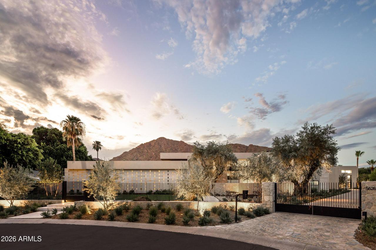 5626 E Montecito Ave., Phoenix, AZ 85018