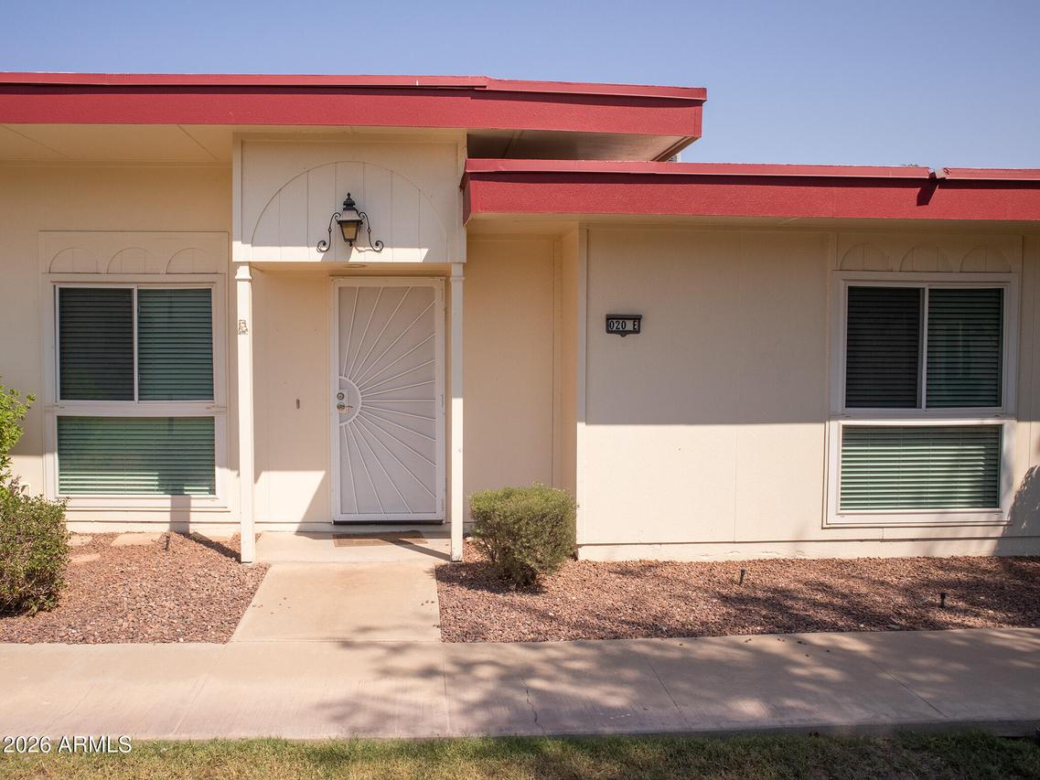 10020 W Royal Oak Rd. #E, Sun City, AZ 85351