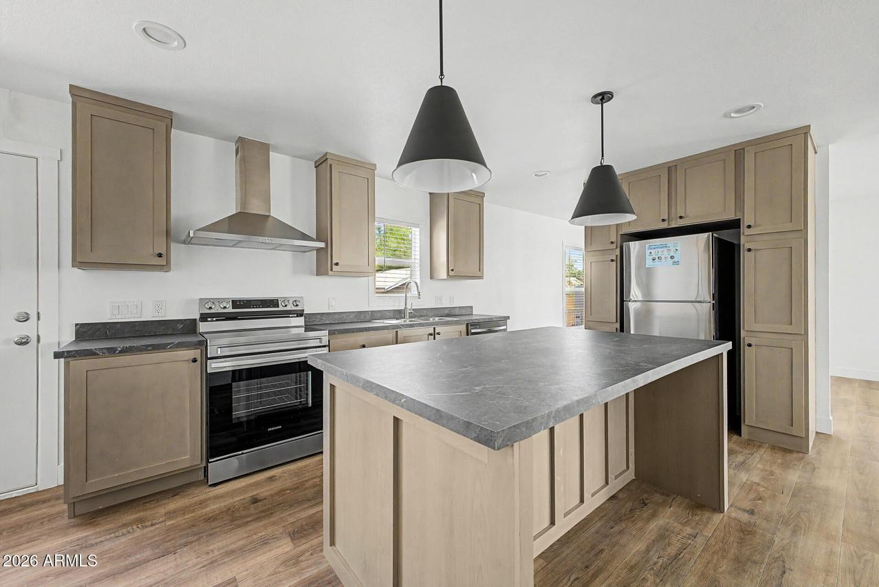341 S Malcolm Dr., Apache Junction, AZ 85120