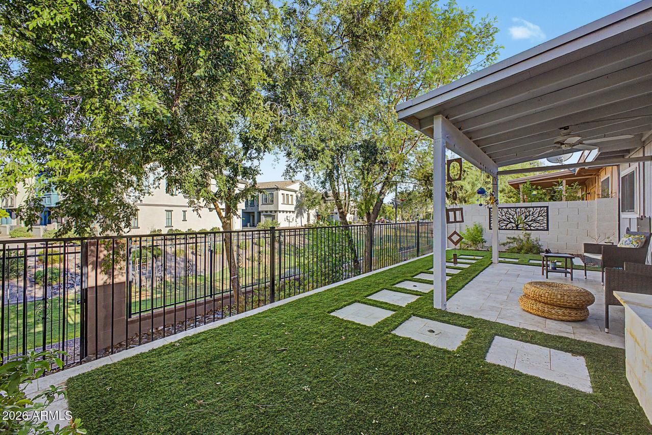 5323 S Mitchell Dr., Tempe, AZ 85283