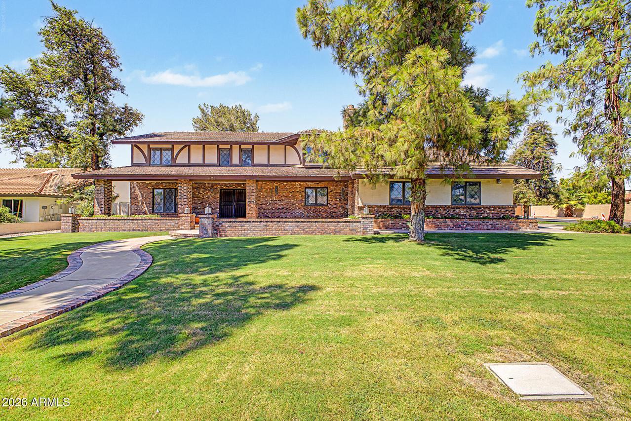 4122 W Paradise Ln., Phoenix, AZ 85053