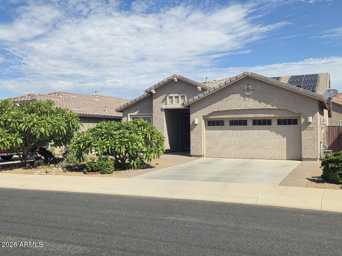 12924 W Flynn Ln., Glendale, AZ 85307