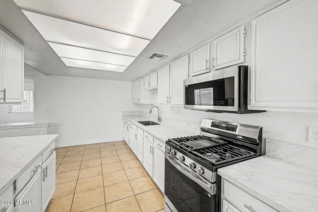 1621 N 37th Dr., Phoenix, AZ 85009