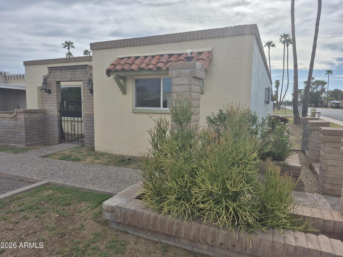 560 N Hobson Plz., Mesa, AZ 85203
