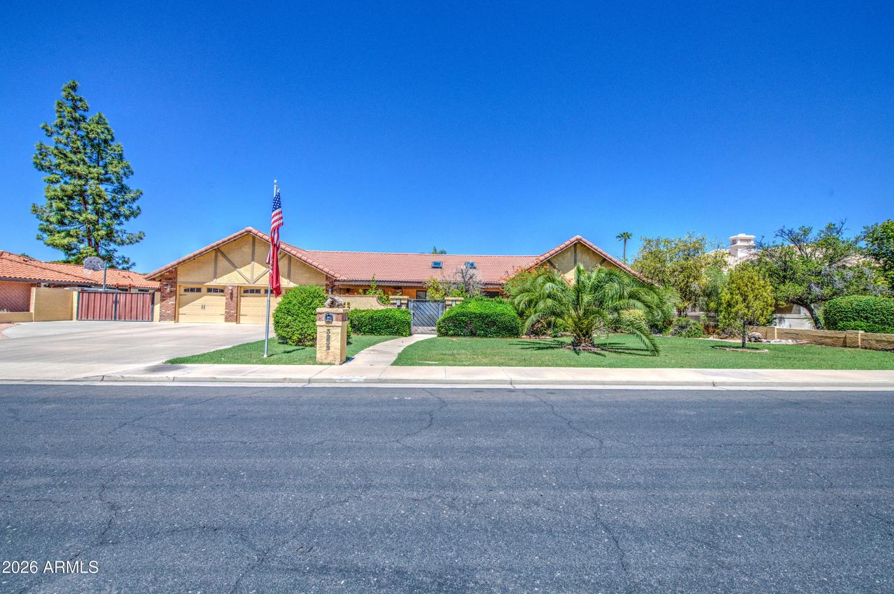3232 E Ellis St., Mesa, AZ 85213