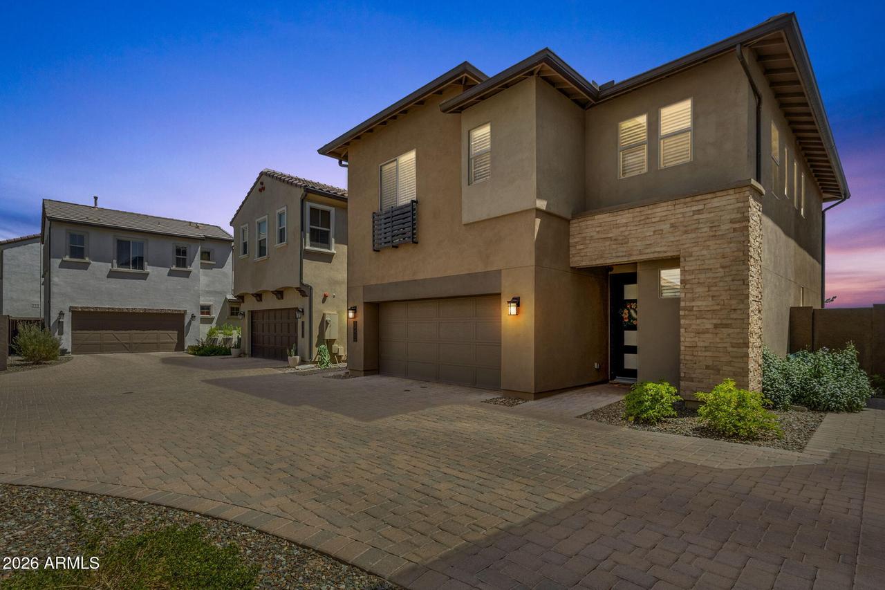 2443 W Gloria Ln., Phoenix, AZ 85085