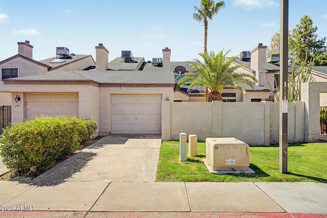 3301 E Kelton Ln. #103, Phoenix, AZ 85032