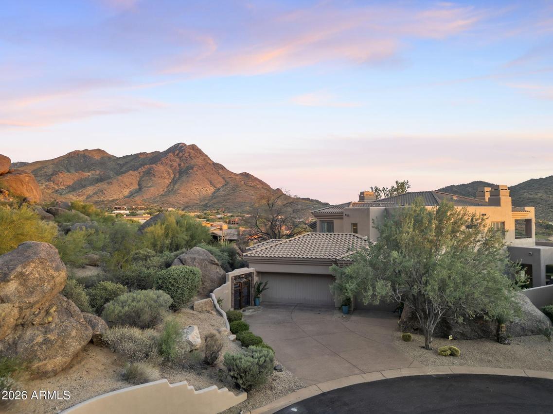 11189 E Juan Tabo Rd., Scottsdale, AZ 85255