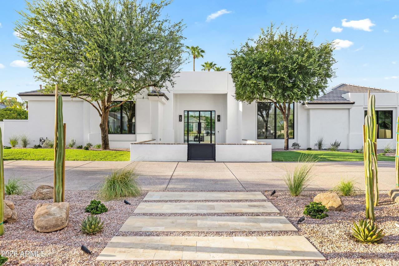 7180 E Belmont Ave., Paradise Valley, AZ 85253
