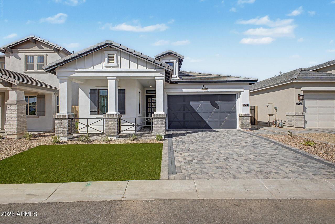 3718 E Rochelle Cir., Mesa, AZ 85213