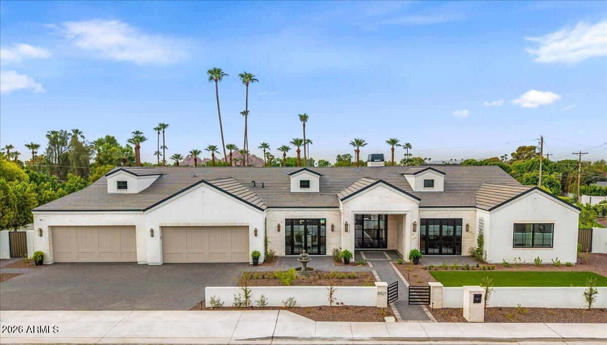 5521 E Lafayette Blvd., Phoenix, AZ 85018