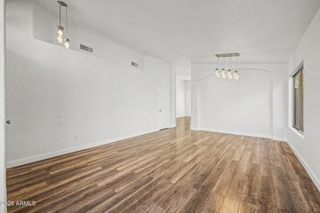 6422 W Lariat Ln., Phoenix, AZ 85083