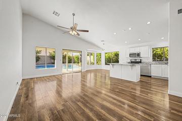 6422 W Lariat Ln., Phoenix, AZ 85083