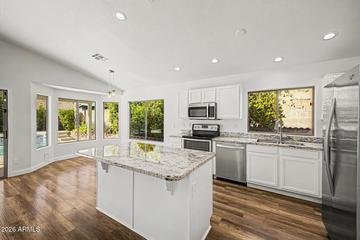 6422 W Lariat Ln., Phoenix, AZ 85083