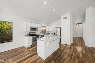6422 W Lariat Ln., Phoenix, AZ 85083