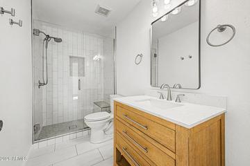 6422 W Lariat Ln., Phoenix, AZ 85083