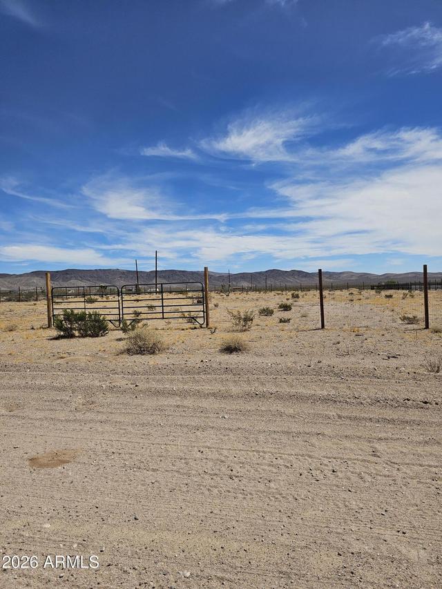 11194 W Broken Bow Dr. #233, White Hills, AZ 86445